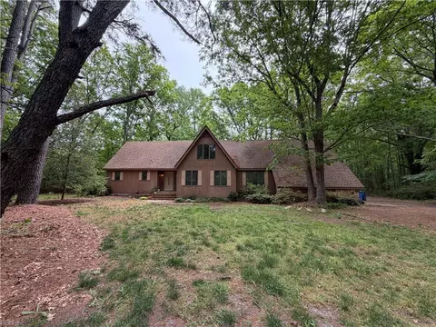 3217 Cedarville Rd, Chesapeake, VA 23322