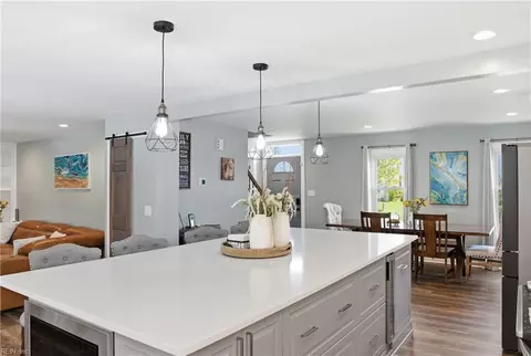 3618 Point Elizabeth Dr, Chesapeake, VA 23321