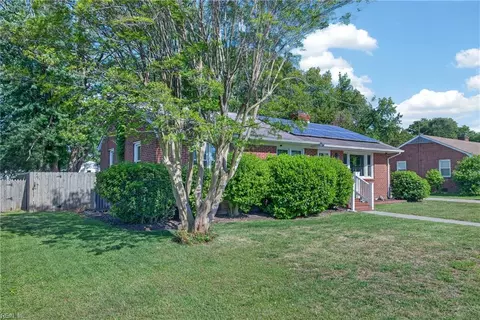 Other - 20 Briar Dr, Hampton, VA 23661 photo 1 of 7
