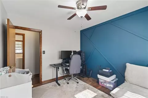 Other - 20 Briar Dr, Hampton, VA 23661 photo 6 of 7
