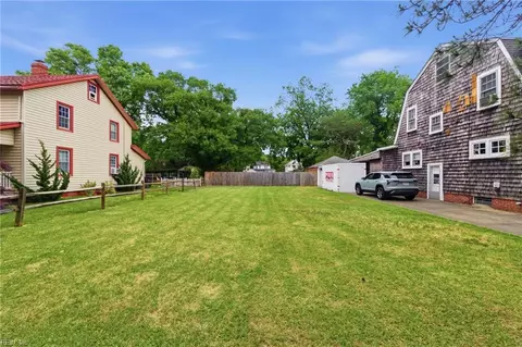Exterior - 154 Alleghany Rd, Hampton, VA 23661 photo 14 of 16