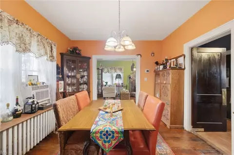 Dining - 154 Alleghany Rd, Hampton, VA 23661 photo 2 of 2