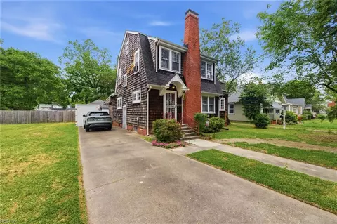 Exterior - 154 Alleghany Rd, Hampton, VA 23661 photo 15 of 16