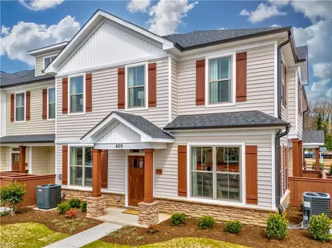 1509 Watermark Way #1509, Hampton, VA 23666