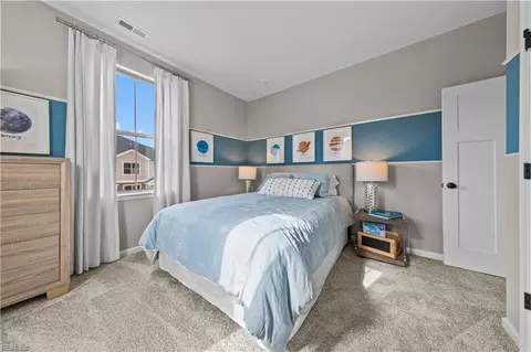 Bedroom - 1509 Watermark Way #1509, Hampton, VA 23666 photo 6 of 8