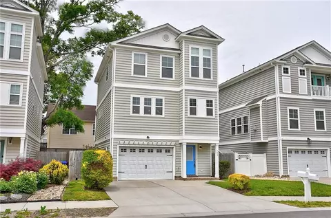 703 14th St, Virginia Beach, VA 23451