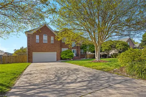 1064 Sandoval Dr, Virginia Beach, VA 23454