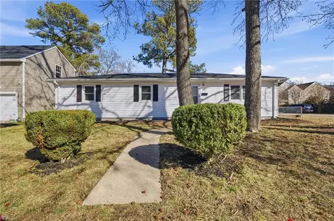 2044 Miller Ave, Chesapeake, VA 23320