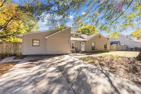 1363 Cypress Pl, Chesapeake, VA 23320