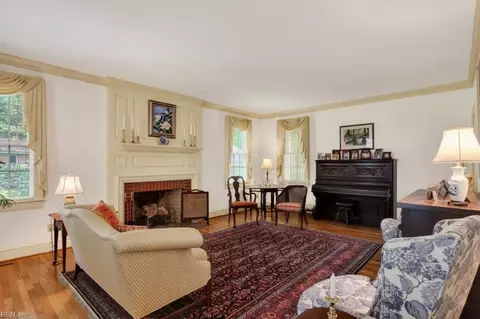 Living - 1103 Pine Valley Dr, Suffolk, VA 23434 photo 2 of 3