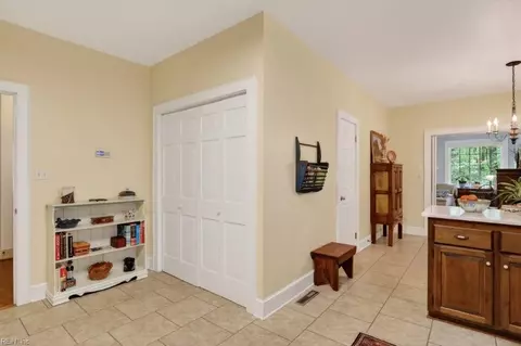Entry Way - 1103 Pine Valley Dr, Suffolk, VA 23434 photo 4 of 4