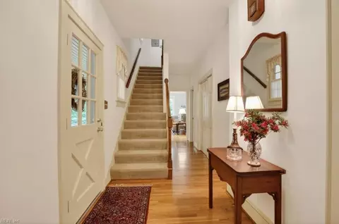 Entry Way - 1103 Pine Valley Dr, Suffolk, VA 23434 photo 3 of 4