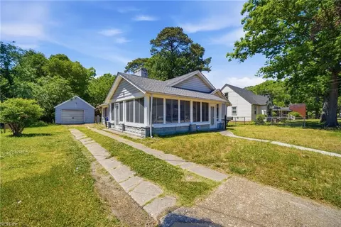 91 Nicholson St, Portsmouth, VA 23702