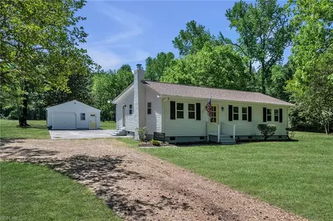 Exterior - 1949 Shipyard Rd, Chesapeake, VA 23323 photo 3 of 6
