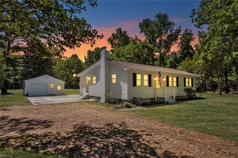 1949 Shipyard Rd, Chesapeake, VA 23323