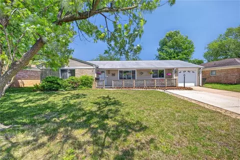 4060 W Colonial Pw Pkwy, Virginia Beach, VA 23452