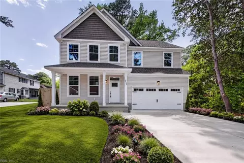 2800 Meadow Wood Dr E, Chesapeake, VA 23321