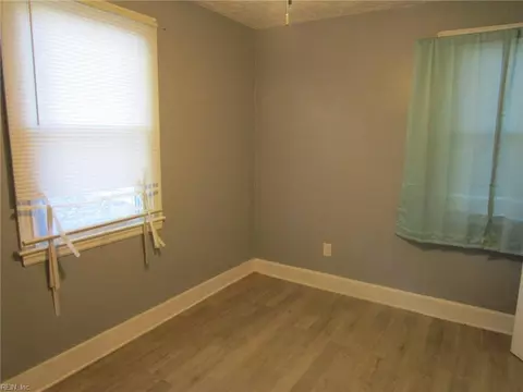 Bedroom - 919 Ridgeway Ave, Hampton, VA 23661 photo 1 of 3
