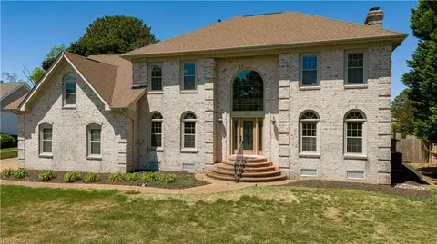 2112 Chamberling Ky, Virginia Beach, VA 23454