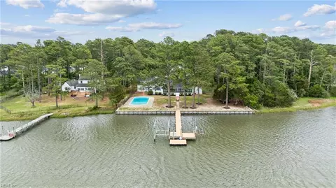 View/Area - 16 Pine Ln, Hampton, VA 23664 photo 2 of 3