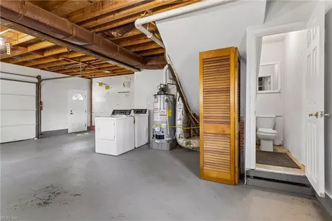 Other - 16 Pine Ln, Hampton, VA 23664 photo 6 of 8
