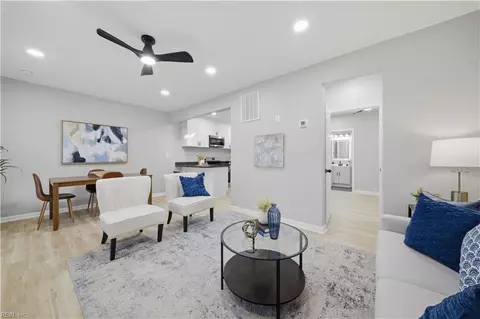 2128 Roanoke Ave, Newport News, VA 23607