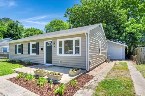 1914 Andrews Blvd, Hampton, VA 23663