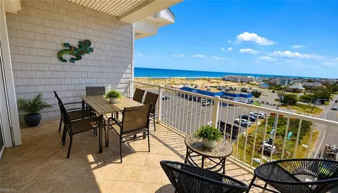 204 Sandbridge Rd #404, Virginia Beach, VA 23456