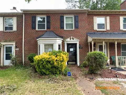 41 King George Quay Quay, Chesapeake, VA 23325