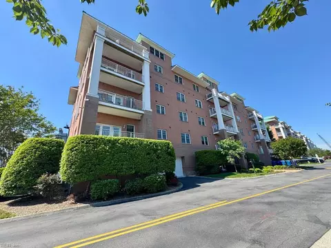301 Brooke Ave #105, Norfolk, VA 23510
