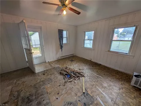 Living - 5177 Windermere Ave, Norfolk, VA 23513 photo 2 of 2