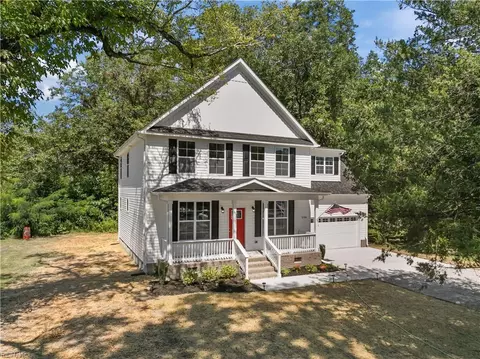 2116 Cedar Rd, Chesapeake, VA 23323
