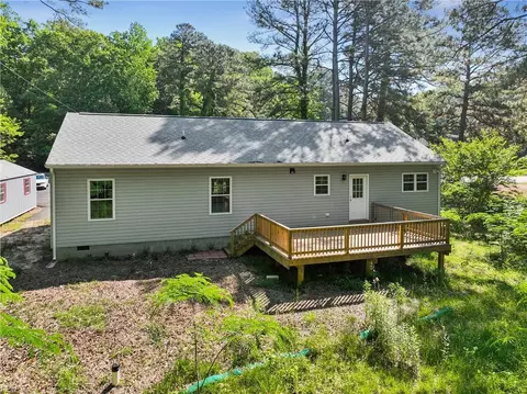 Exterior - 5738 Hickory Fork Rd, Gloucester, VA 23061 photo 6 of 13