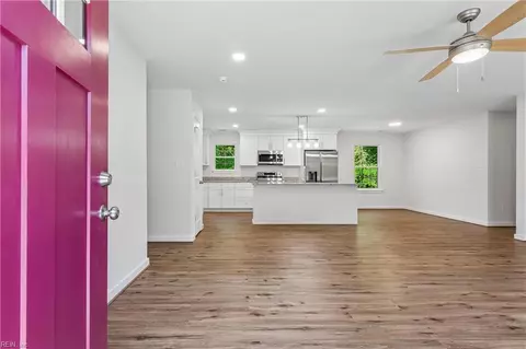 Entry Way - 5738 Hickory Fork Rd, Gloucester, VA 23061 photo 1 of 2