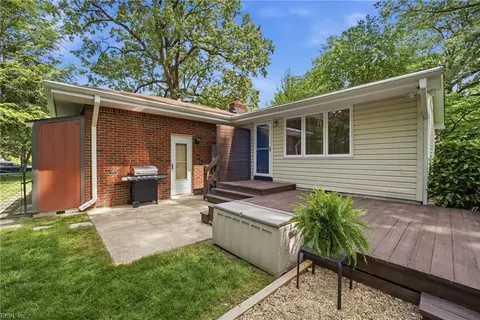 Exterior - 1637 Cougar Ave, Norfolk, VA 23518 photo 8 of 11