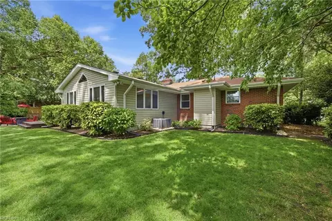 Exterior - 1637 Cougar Ave, Norfolk, VA 23518 photo 5 of 11