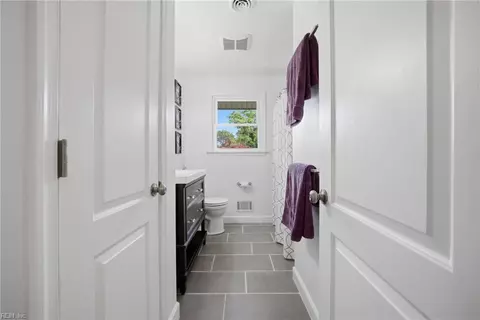 Entry Way - 1637 Cougar Ave, Norfolk, VA 23518 photo 2 of 2