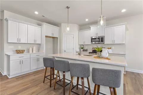 Kitchen - Mm Greenhaven At Hillpoint, Suffolk, VA 23433 photo 1 of 2