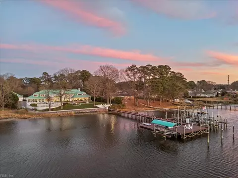 4112 Mingo Trl, Chesapeake, VA 23325