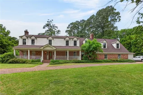 4073 Bridgehampton Ln, Virginia Beach, VA 23455