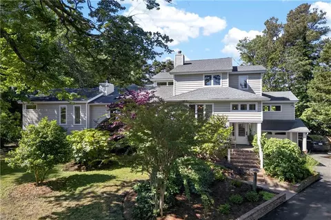 421 Goodspeed Rd, Virginia Beach, VA 23451