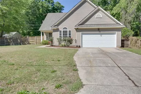 41 Mennonite Ln, Newport News, VA 23602