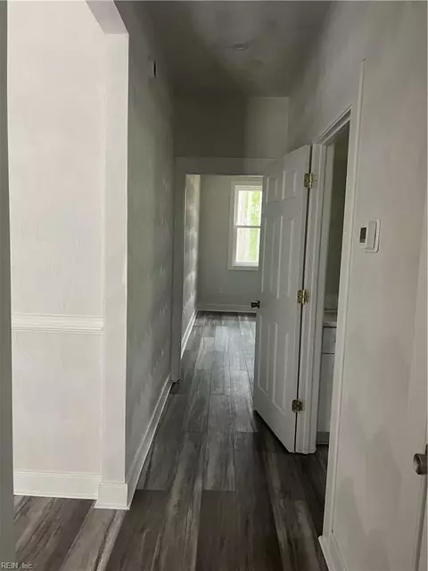 Entry Way - 433 Riversound Dr, Edenton, NC 27932 photo 9 of 9