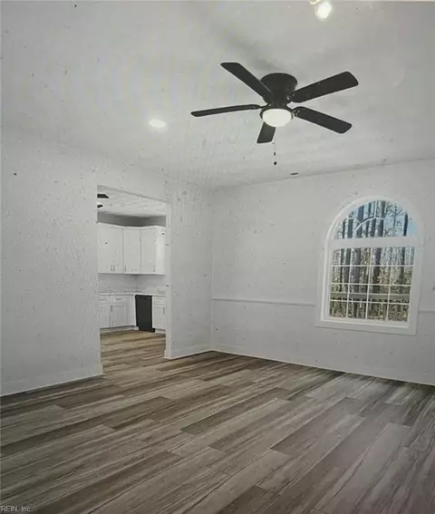 Entry Way - 433 Riversound Dr, Edenton, NC 27932 photo 1 of 9