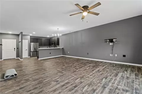 4332 Hillingdon Bnd #205, Chesapeake, VA 23321