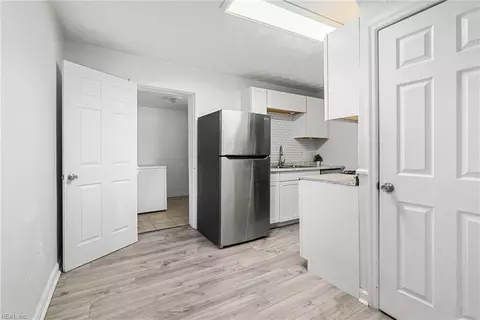 Other - 709 Lee St, Hampton, VA 23669 photo 2 of 6