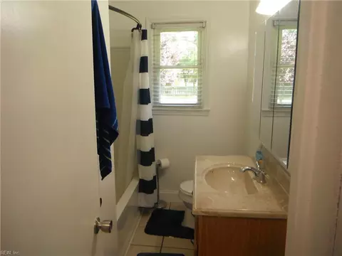 Bath - 3920 South Rd, Chesapeake, VA 23321 photo 1 of 1