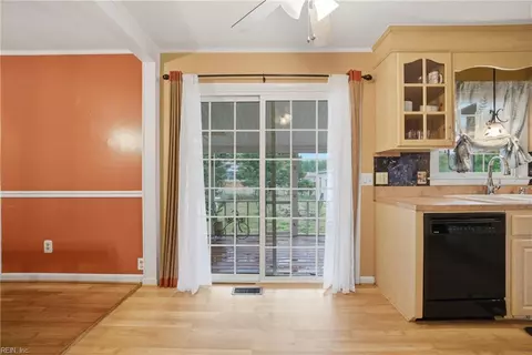Other - 23 Prince George Dr, Hampton, VA 23669 photo 2 of 8