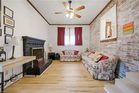 Living - 23 Prince George Dr, Hampton, VA 23669 photo 2 of 2