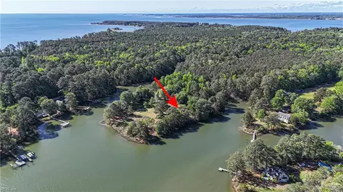 View/Area - 6666 Riverview Inn Ln, Gloucester, VA 23061 photo 3 of 5